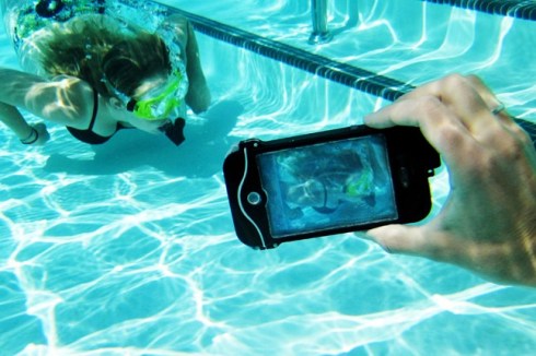 underwater-iphone-case-christmas-ideas